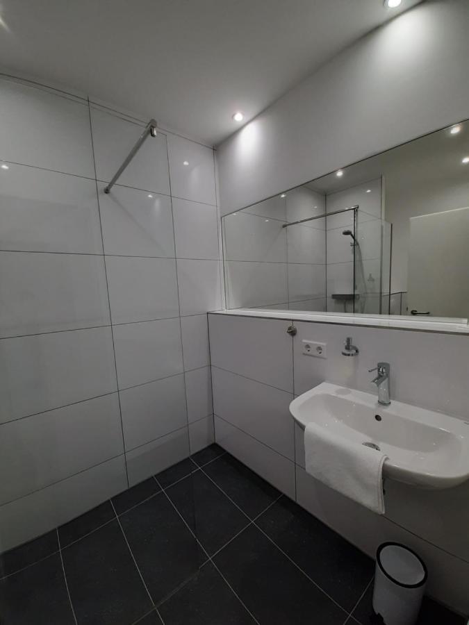 אלסדורף Hotel Siebenschlaefer Am Wasserturm מראה חיצוני תמונה